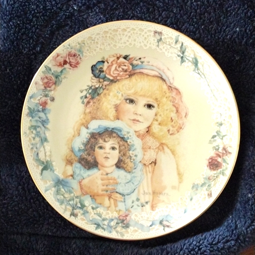 "Cathy" collective plate
